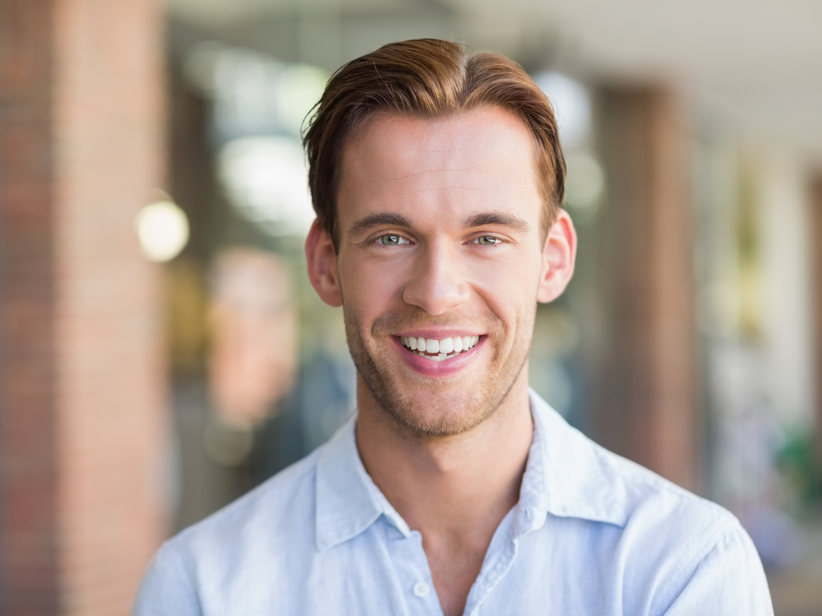 Voor een stuk over haarkleur ideeën voor mannen, een man met Licht Gouden Kastanje Bruin