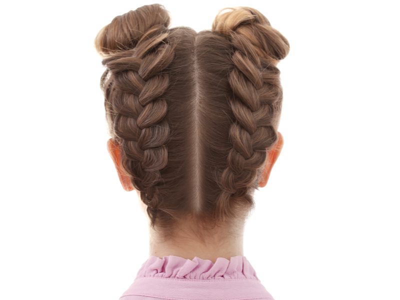 Upside Down Dutch Braided Buns Beschermende Kapsels voor Wit Haar