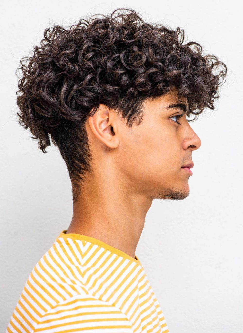 12 Zwarte Jongens Met Permanenten Die Inspireren In 2023 Dutch Hairshop