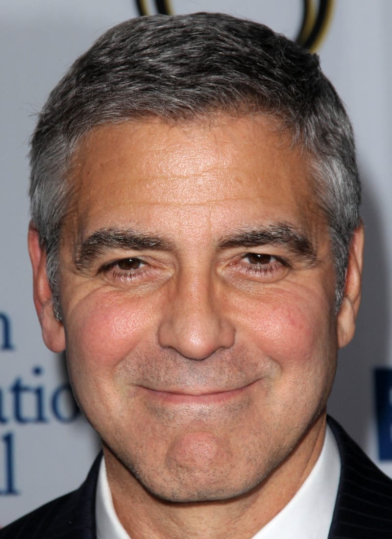 George Clooney met een Caesar kapsel op de West Coast Premiere Reading van 