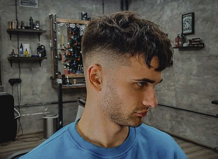 Lage Fade Messy Top