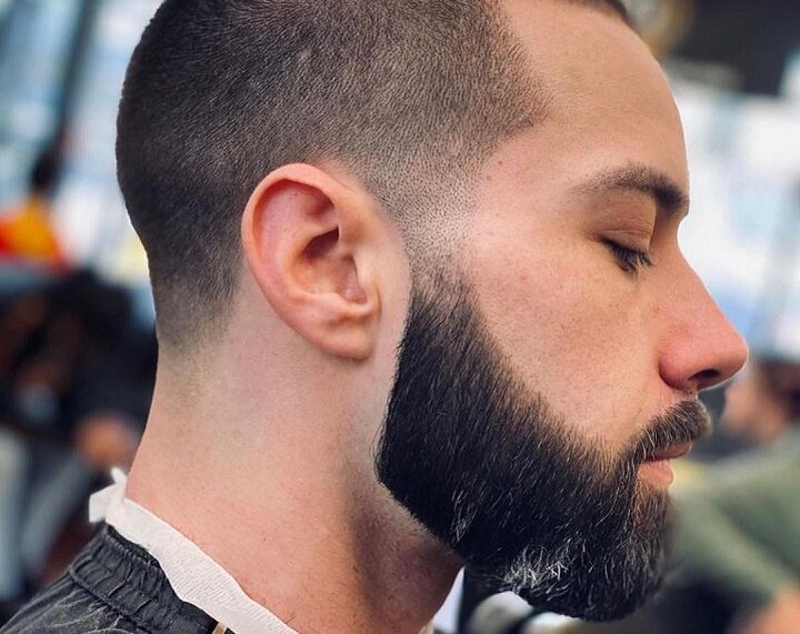 Clean Line middellange baard