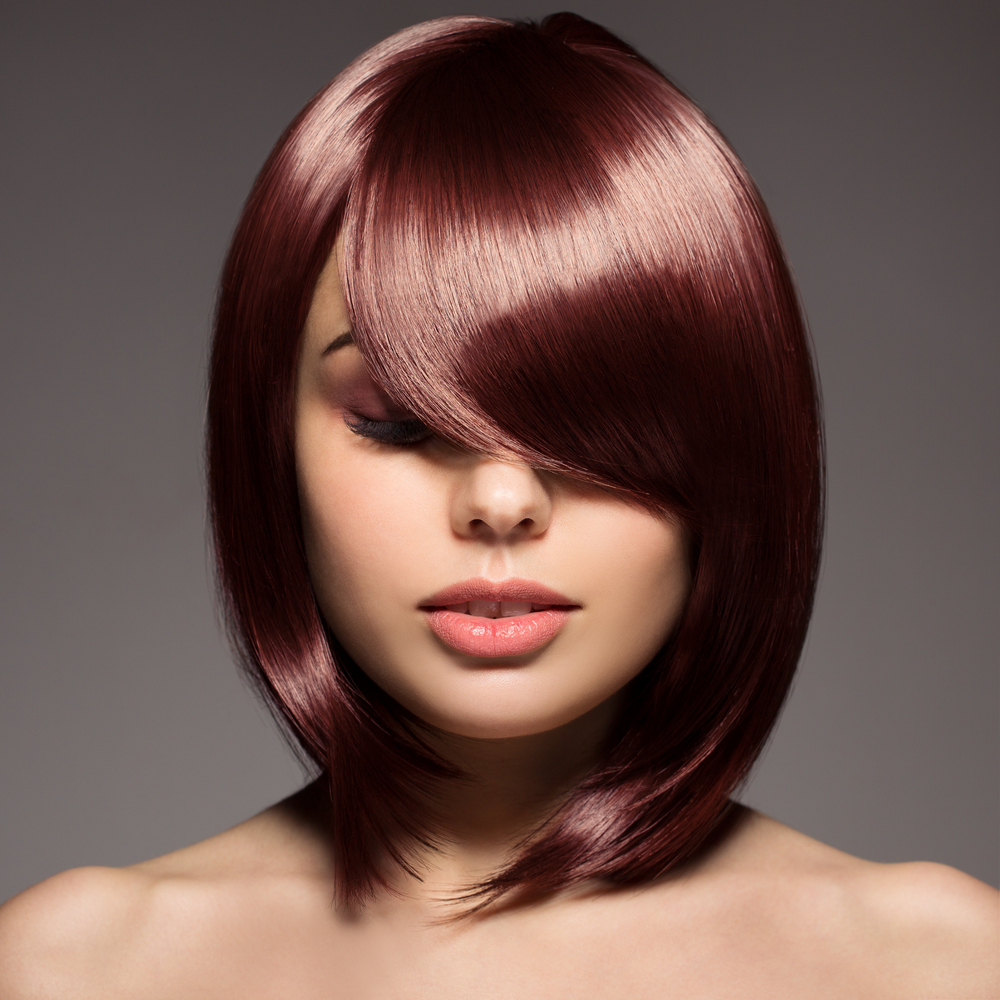 Vet donker mahonie kleurig haar, een van de beste kleuren voor medium huidskleuren