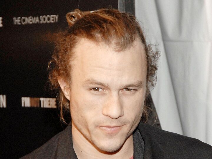 Heath Ledger met paardenstaart kapsel