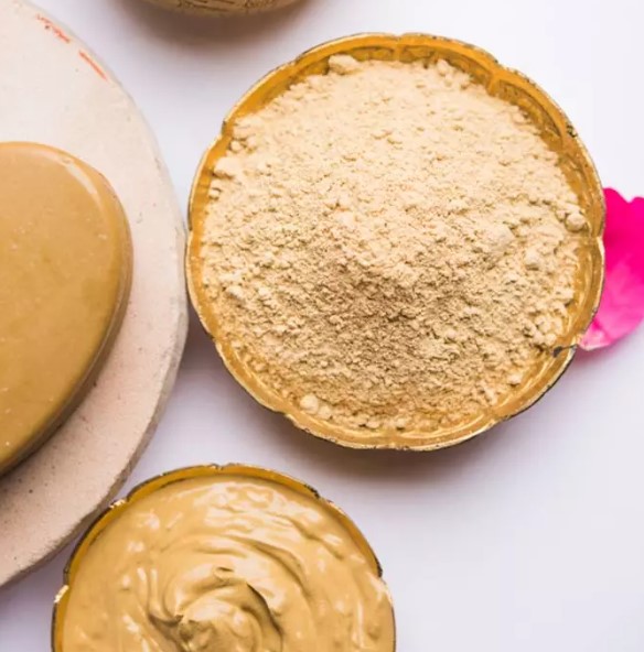 7 Beste Multani Mitti Haarpakkingen en Voordelen