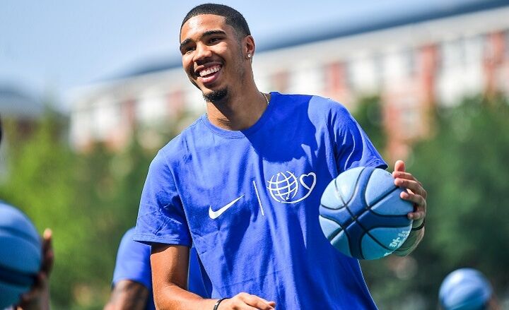 Jayson Tatum Kapsel: Hoe een cool NBA kapsel te krijgen (tips)