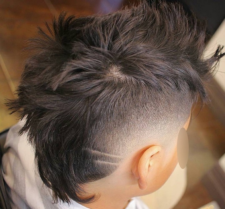 Kinderen Faux Hawk Mullet