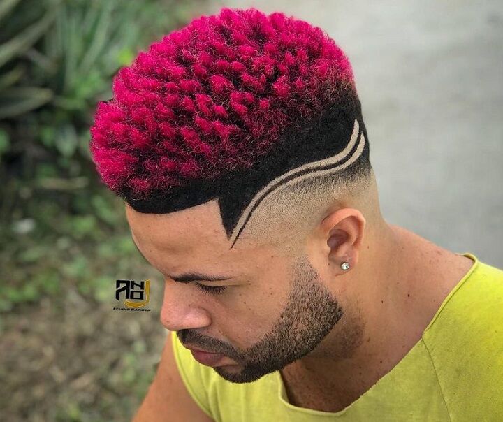 Roze haar en baard 