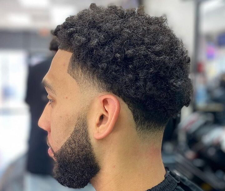 Taper Fade En Krullen