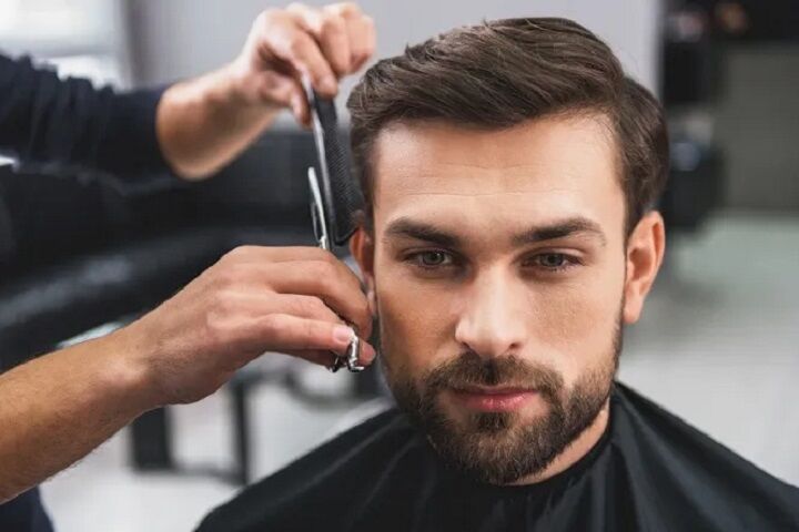 Hoe vaak moeten mannen hun haar laten knippen + 23 meest trendy kapsels (gids & tips)