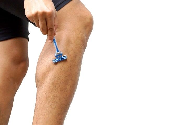 Hoe werkt het scheren van de benen