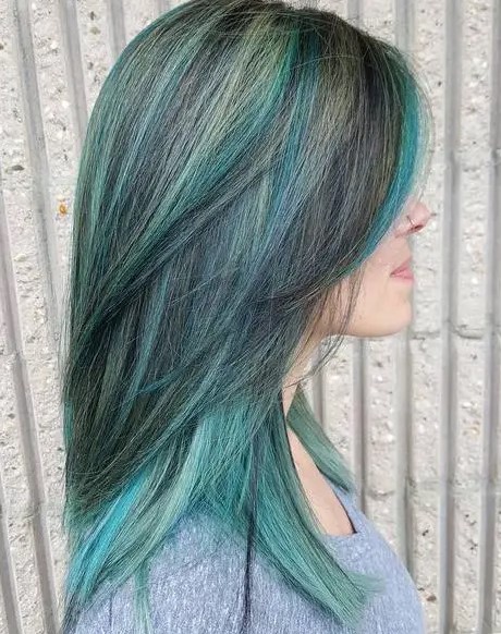 groenblauwe haarkleur